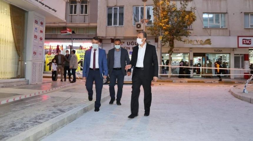 Başkan Kılınç kaldırım genişletme çalışmalarını denetledi
