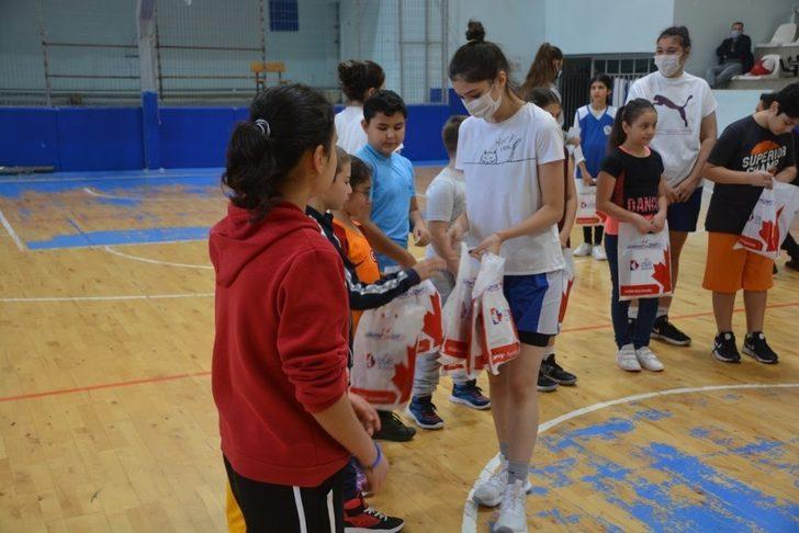 Genç basketbolcudan minik sporculara özel mektup G3