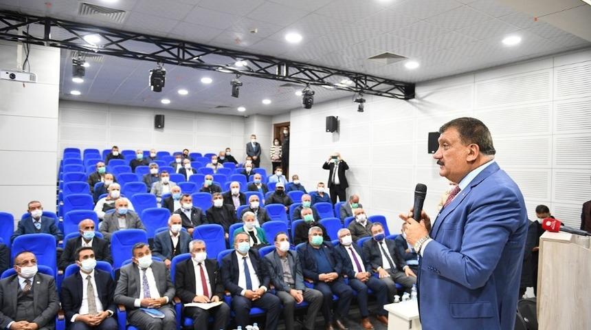 Arguvanlı muhtarlardan Başkan Gürkan’a teşekkür
