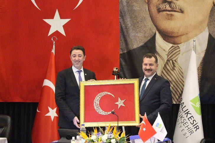 Balıkesir Büyükşehir Belediyesi Meclisi Bandırma’da toplandı G4