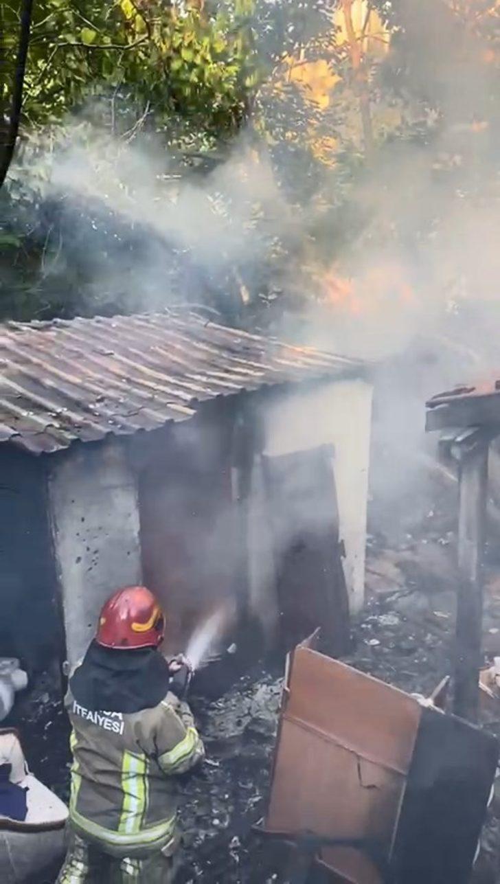 Evin bahçesinde yangın çıktı G2