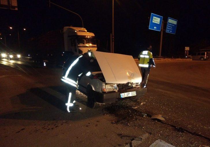 Gediz’de trafik kazası: 2 yaralı G5