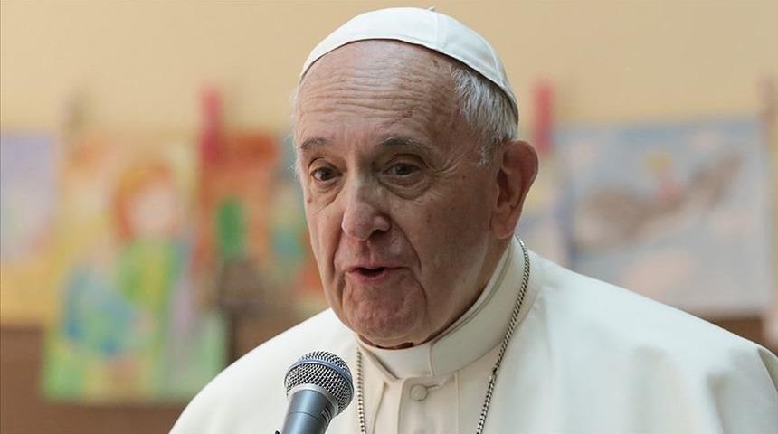 Papa'dan Myanmar açıklaması: Siyasi liderler serbest bırakılmalı