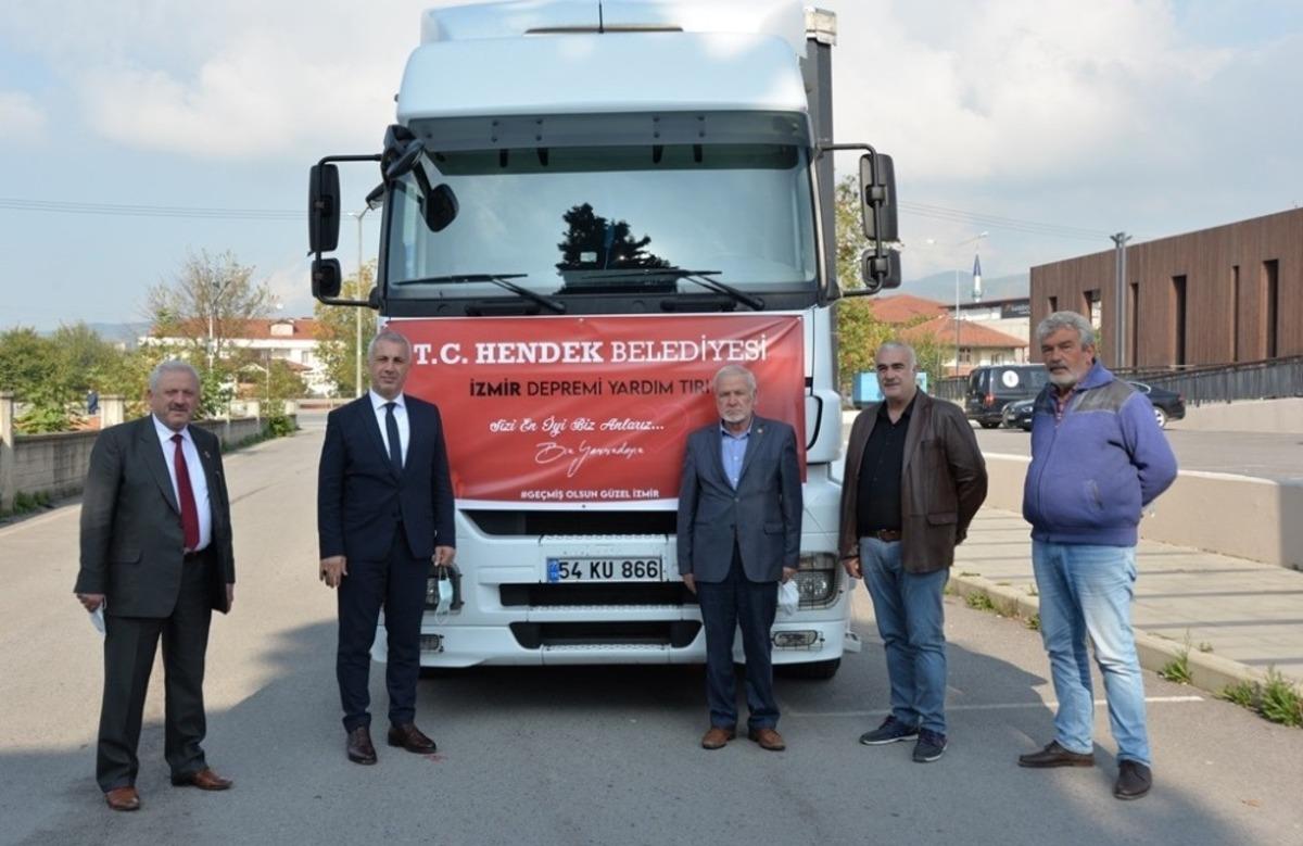 Hendek Belediyesinden deprem b&ouml;lgesine su yardımı