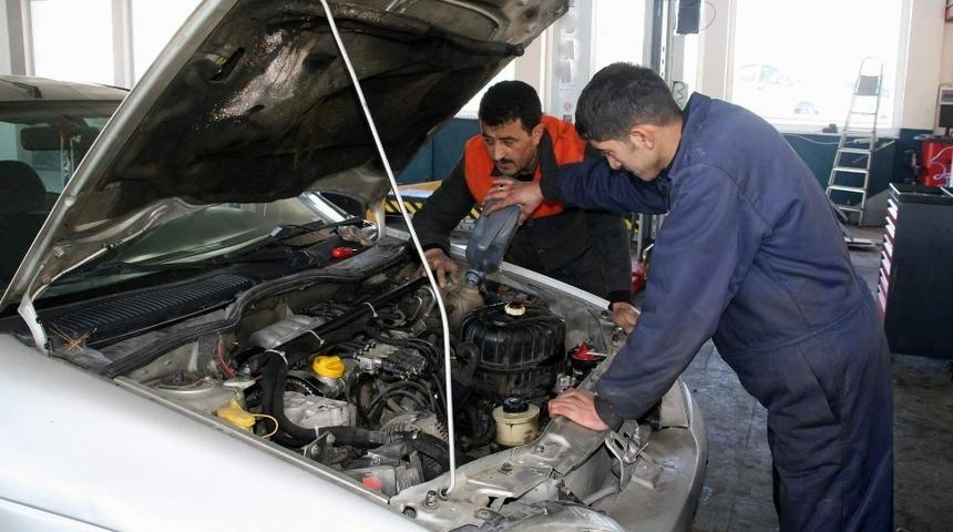 Sürücülere araçları için kış bakımı uyarısı
