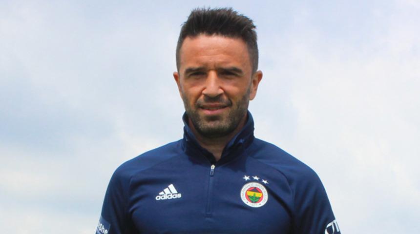  Fenerbahçe'de Gökhan Gönül sakatlandı