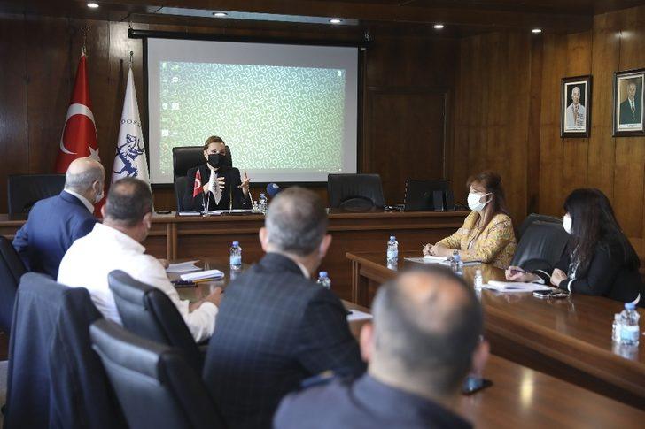 DEÜ E-KPSS’de ilham verici fikirlere odaklandı G4