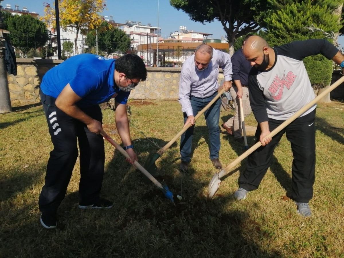 Milli Ağa&ccedil;landırma G&uuml;n&uuml;&rsquo;ne sporcu desteği