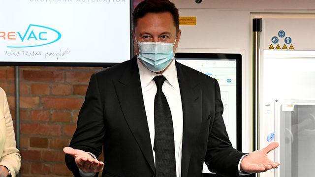 Elon Musk: Yaptırdığım testlerin ikisi negatif, ikisi pozitif!