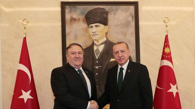 ABD Dışişleri Bakanı Mike Pompeo ve Cumhurbaşkanı Recep Tayyip Erdoğan arasında 2018'de yapğılan görüşme