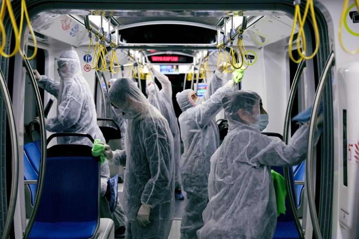 Ak&ccedil;aray&rsquo;ın her noktası d&uuml;zenli olarak dezenfekte ediliyor