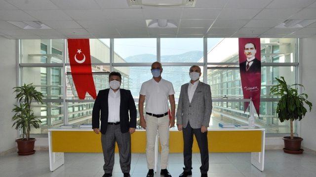 SGK, kayıtdışı istihdamla ilgili meslek kuruluşları ve STK’ları bilgilendirdi