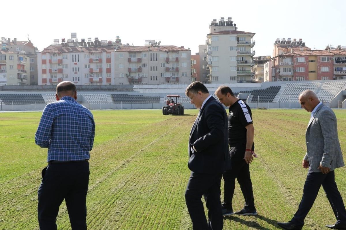 Adnan Menderes Stadı ma&ccedil;lara hazırlanıyor