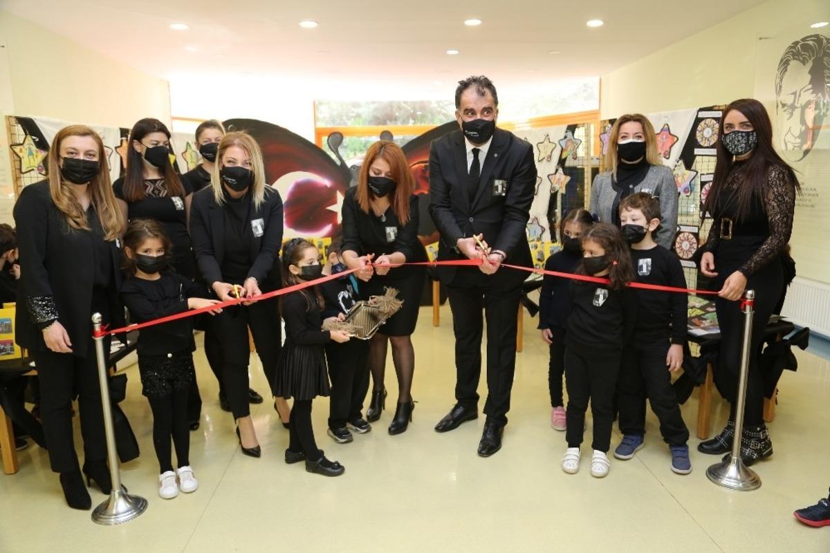 GKV&rsquo;li miniklerin Atat&uuml;rk resim sergisine b&uuml;y&uuml;k ilgi