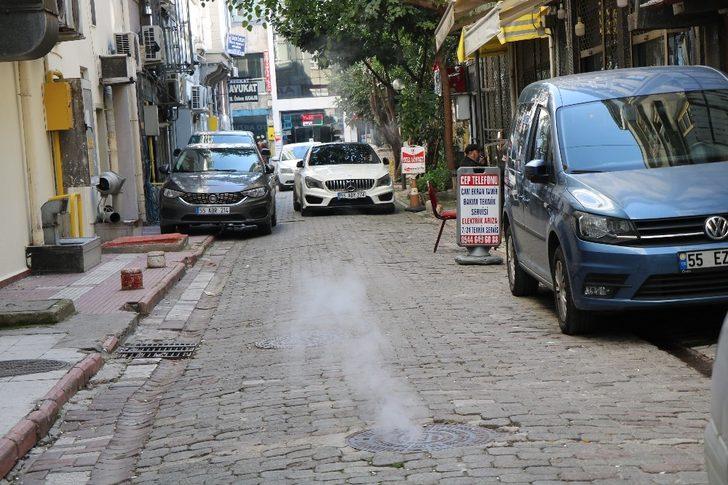 Rögar kapağından çıkan duman panik oluşturdu G3