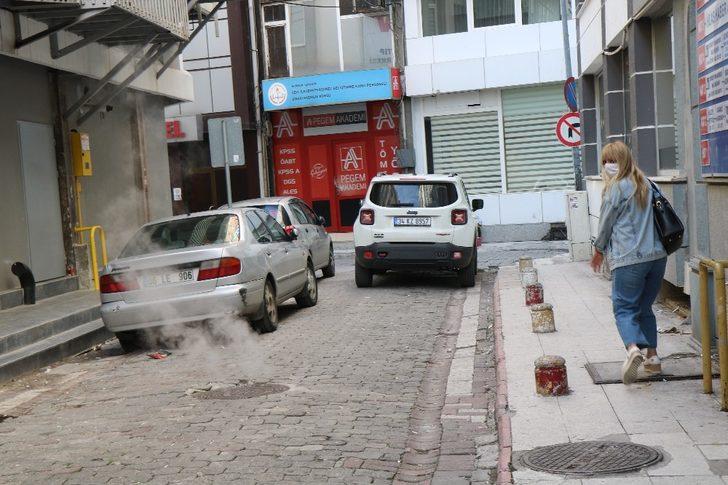 Rögar kapağından çıkan duman panik oluşturdu G5