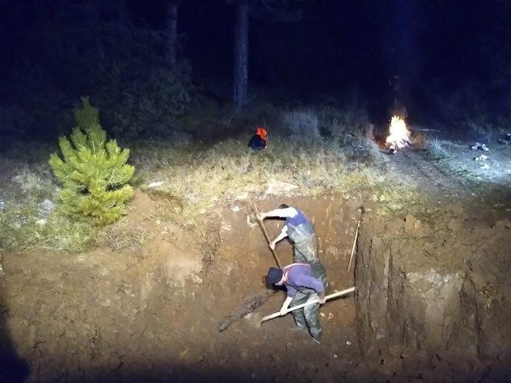 Su arızası gece boyu süren mesai ile giderildi G3