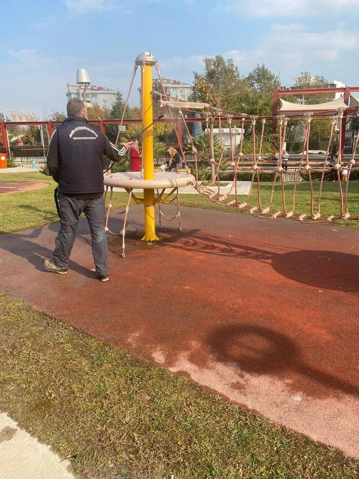 Dezenfeksiyon uygulamasında çocuk oyun grupları da unutulmuyor G2