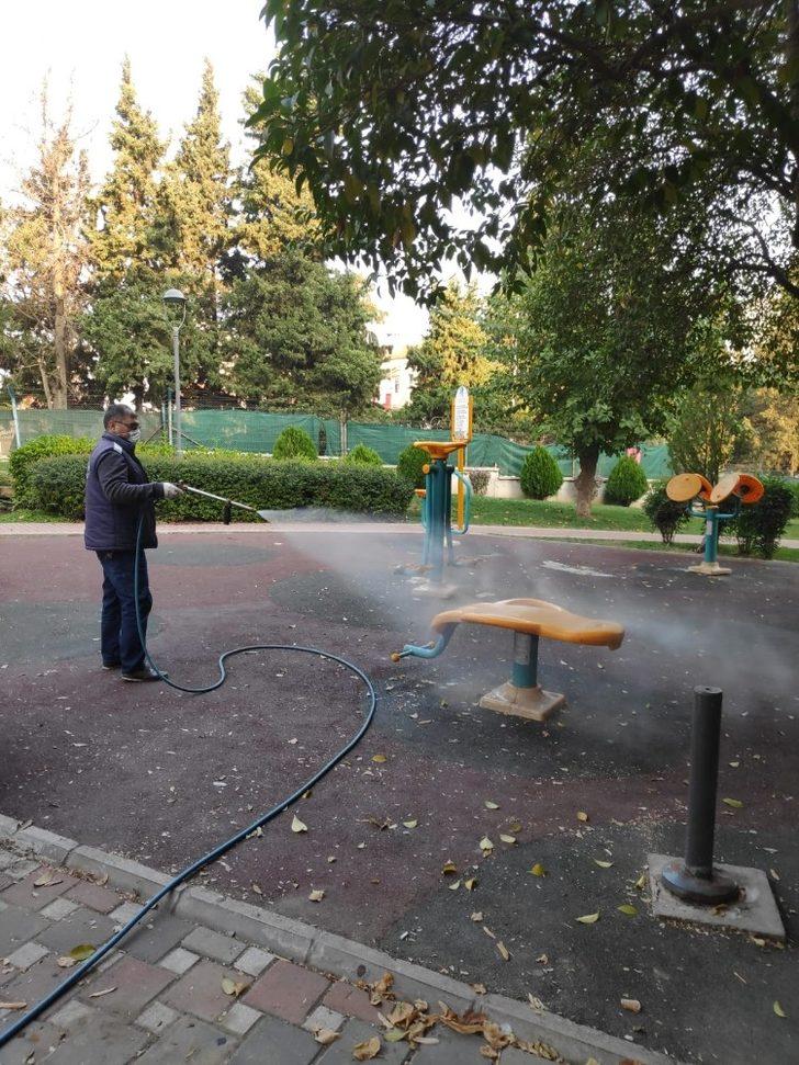 Dezenfeksiyon uygulamasında çocuk oyun grupları da unutulmuyor G3