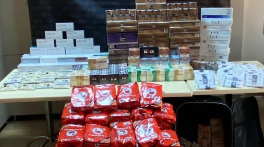 Kocaeli&rsquo;de &ccedil;ok sayıda ka&ccedil;ak &uuml;r&uuml;n ele ge&ccedil;irildi: 2 g&ouml;zaltı