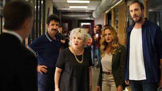 Koronavirüs Menajerimi Ara dizisine de sıçradı! Ayşenil Şamlıoğlu korona oldu