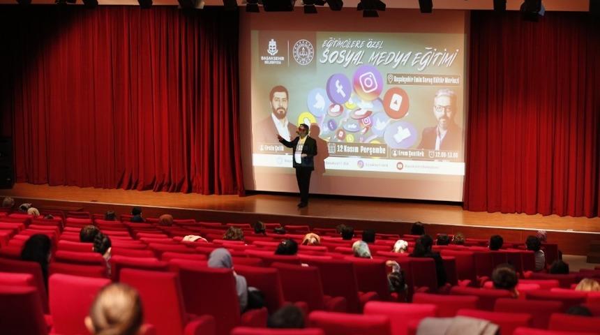 Başakşehirli öğretmenler sosyal medya öğreniyor