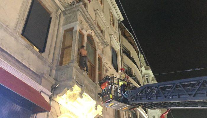 İstiklal Caddesi'nde intihar girişimi