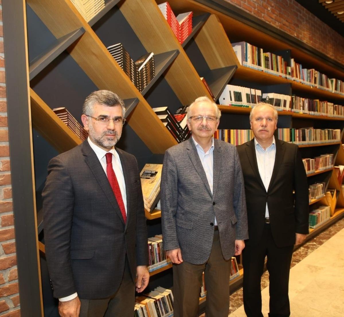 Prof. Dr. İsmail Kara ile Yerlilik ve Millilik s&ouml;yleşisi yapıldı