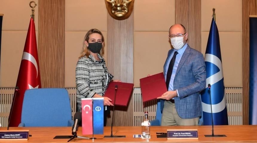 Anadolu &Uuml;niversitesi TED Eskişehir Koleji ile "Eğitim İş Birliği Protokol&uuml;" imzaladı