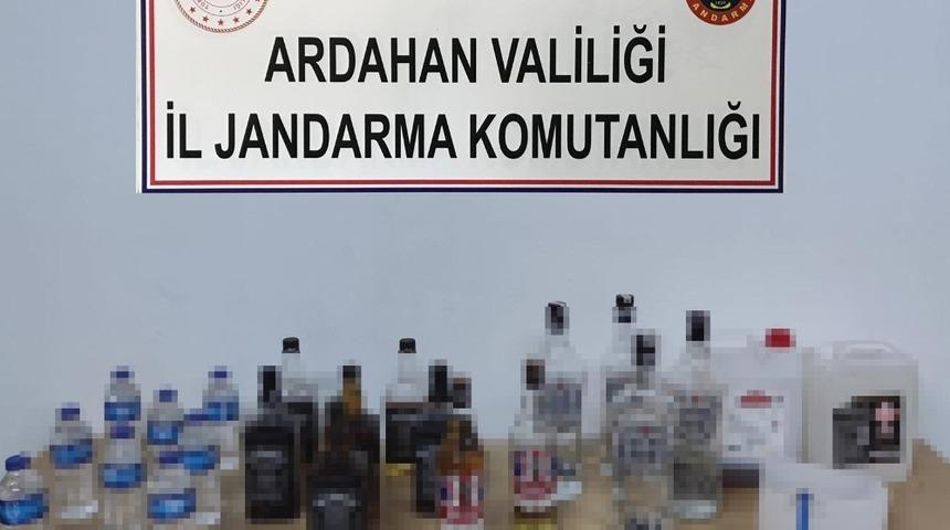 Jandarmadan sahte i&ccedil;ki operasyonu