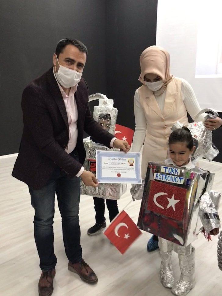 “Uzay Haftası Etkinlikleri” kapsamında düzenlenen yarışmanın kazananları ödüllerine kavuştu G5