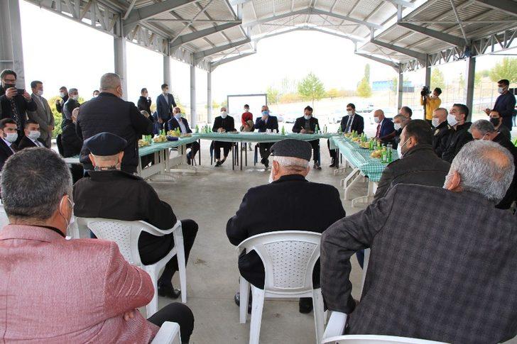 Elazığ’da Vali Erkaya Yırık’ın başlattığı halk buluşmaları sürüyor G3