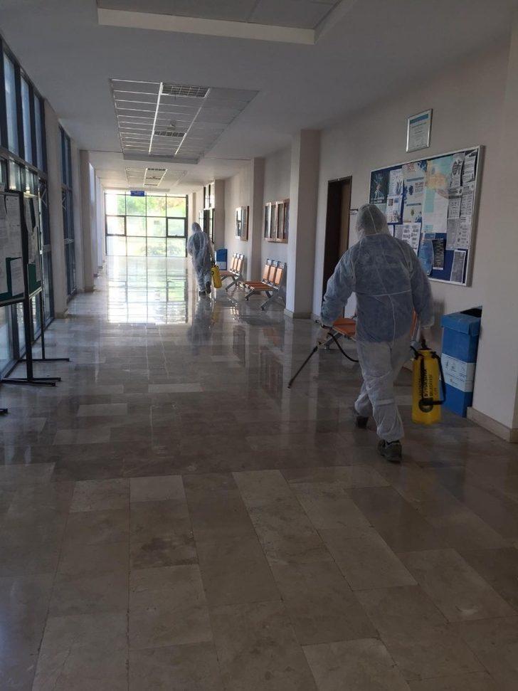 Büyükşehir EKPSS öncesi okulları dezenfekte etti G2