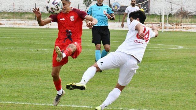 TFF 2. Lig: Turgutluspor: 2 - GMG Kastamonuspor: 1