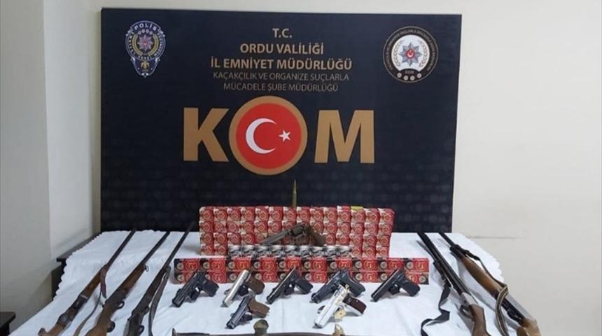 Ordu'da silah ve tarihi eser ka&ccedil;ak&ccedil;ılığı operasyonu