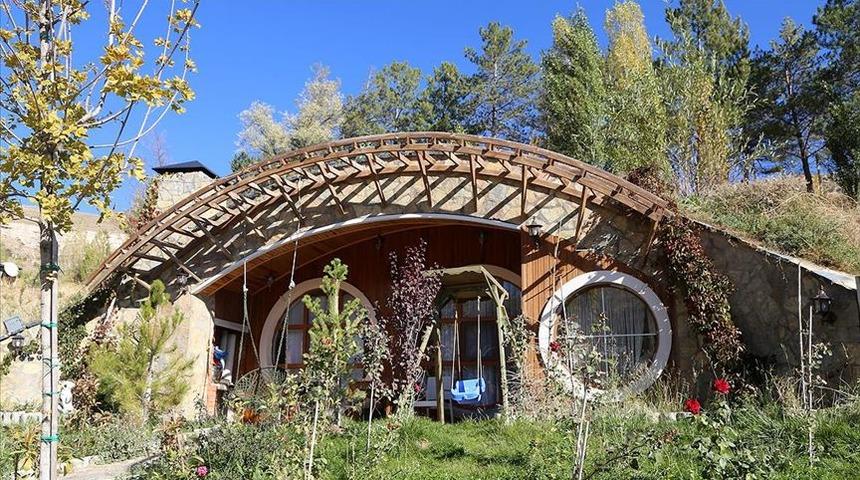 Pandemi sürecinde Sivas'ın 'Hobbit evleri'ne ilgi arttı! Türkiye'deki Hobbit evleri nerede?