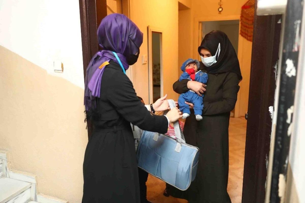 Bağcılar&rsquo;da &ldquo;Hoş geldin Bebek&rdquo; projesinde 50 bininci bebeğe ulaşıldı