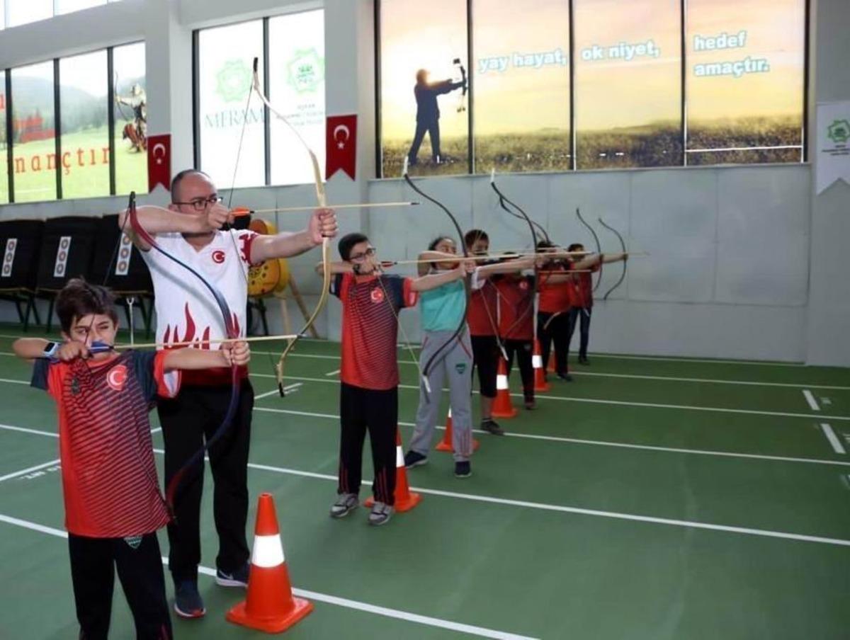 Meram Belediyesi &lsquo;T&uuml;rk Ok&ccedil;uluğu Kış Turnuvası&rsquo; d&uuml;zenliyor