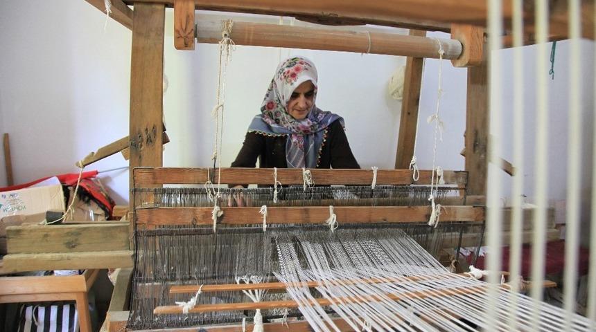 300 yıllık gelenek kadınlara iş kapısı oldu