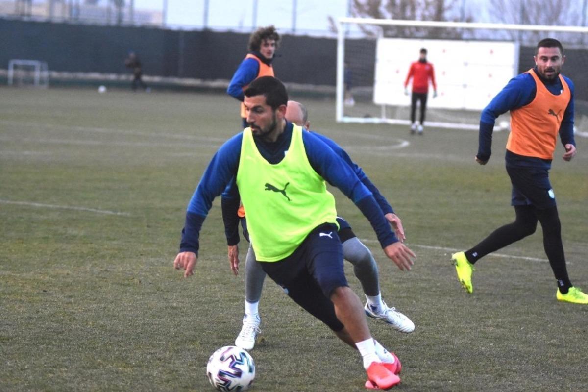 BB Erzurumspor Trabzonspor hazırlıklarını s&uuml;rd&uuml;rd&uuml;