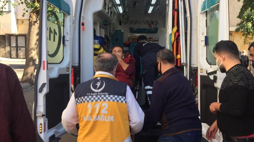 Otomobil ile motosiklet &ccedil;arpıştı: 1 yaralı