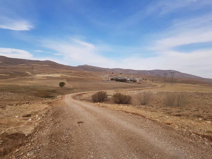 Gürün’de köy yolları kışa hazır G2