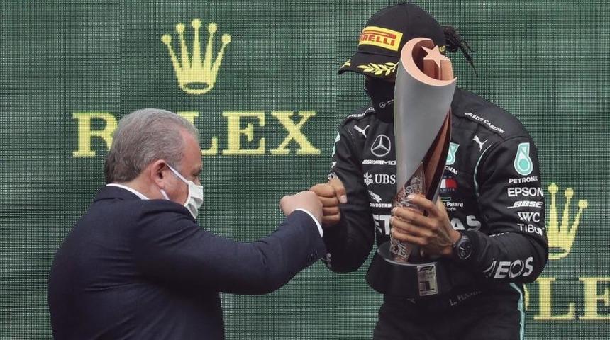 TBMM Başkanı Mustafa Şentop'tan Lewis Hamilton'a imalı kutlama...