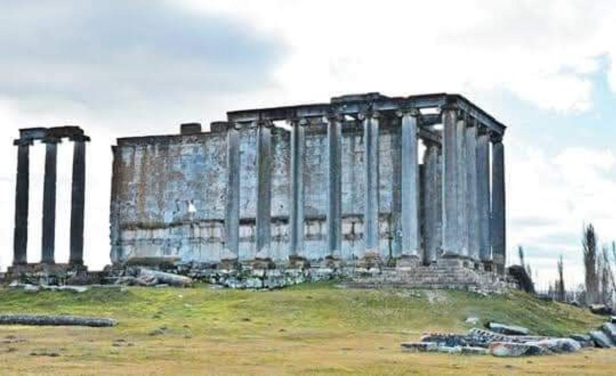 Başkan Ceyhun: "K&uuml;tahya, T&uuml;rkiye&rsquo;nin en g&ouml;zde turizm merkezlerinden biri olacak"