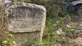 Bursa'da ilginç olay! Çiftçinin fotoğrafını paylaştığı taş gündem oldu