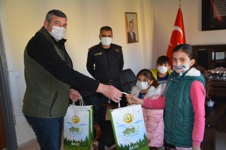 Emniyetin bahçesine gizlice ağaç dikmişlerdi; Emniyet Müdürü, makamında kabul etti G2