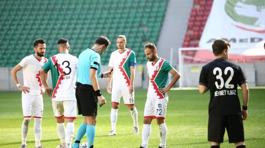 Diyarbakır takımlarının hafta i&ccedil;i mesaisi devam ediyor