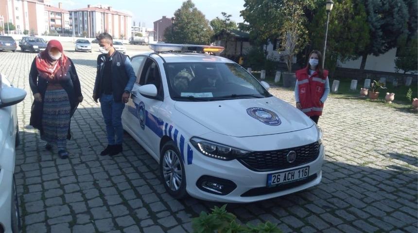 D&uuml;zce Belediyesinden dilencilere operasyon