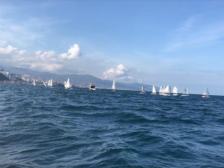 Trabzon Yelken İl Birinciliği müsabakaları heyecanlı yarışlara sahne oldu G1