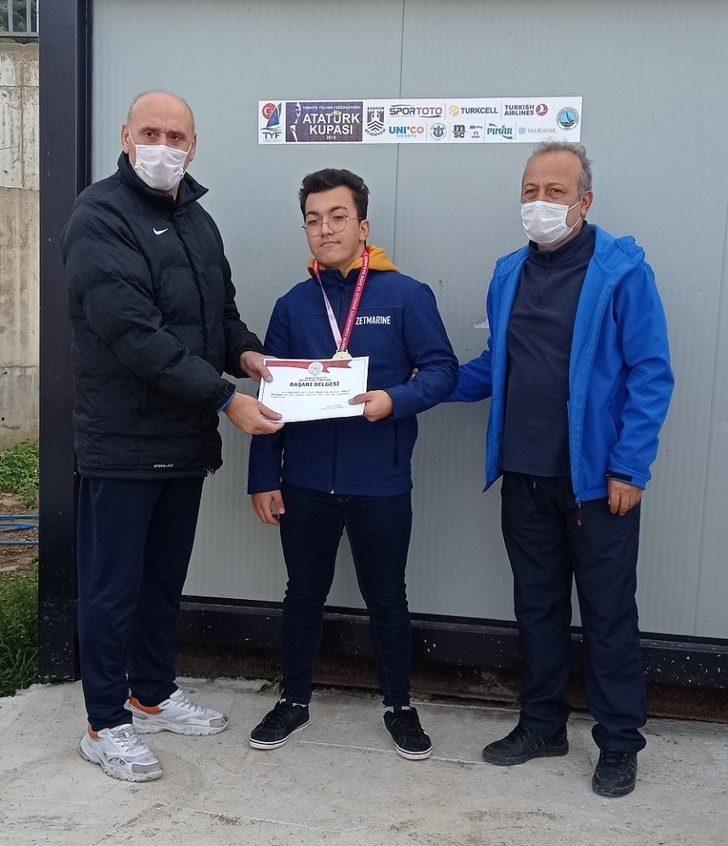 Trabzon Yelken İl Birinciliği müsabakaları heyecanlı yarışlara sahne oldu G5